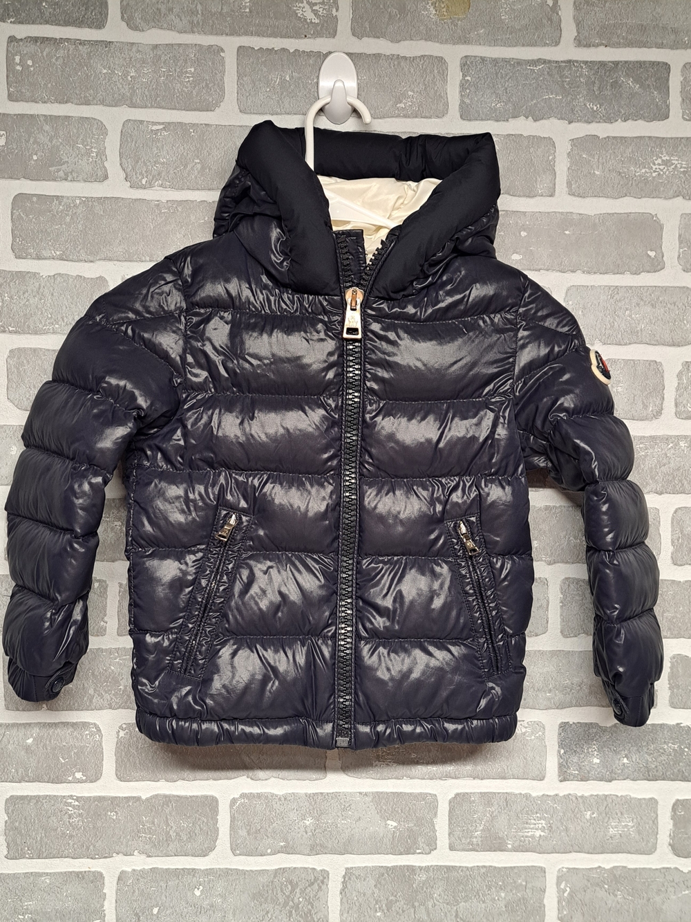 Moncler Kids Waterproof Puffer Jacket - Navy Size 6A